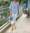 Stijlvolle V - hals Blouse - ModeParisienne® Janelyn | Stijlvolle V - hals Blouse - Luchtblauw - S - Zarandi Amsterdam