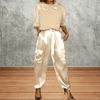 casual summer wear - Celestina | Satijnen Zomer Set met Lange Mouwen en Broek, Comfortabele Pasvorm - Goud - S - Zarandi Amsterdam