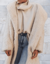 Chena - Lange oversized dikke jas van imitatiebont en bont