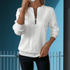 Summer Trend Outfits - Clarita | Stijlvolle dames trui met rits en kabelbreipatroon, lange mouwen en slanke pasvorm - Wit (zwarte rits) - S - Zarandi Amsterdam