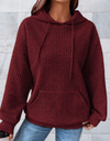 Dawn -Simpele oversized hoodie met voorzakken en reliëfpatroon