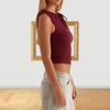 Blouses en Overhemden - Idonea | Vrouwelijke Blouse zonder Mouwen met Asymmetrische Riem en Subtiele Knopen - S - Zarandi Amsterdam