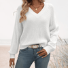 Sweaters - Lichtgewicht breisel - Elegante V - hals trui met tijdloze allure en comfortabel - Wit - S - Zarandi Amsterdam