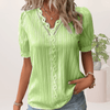 Dames Tops - Verfijnde V - Hals Top met Elegante Kantaccenten - Groen - S - Zarandi Amsterdam
