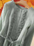 Women's Dress - Zomerlinnen met lange mouwen met knoop vooraan en verstelbare taille van trekkoord - Groente - S - Zarandi Amsterdam